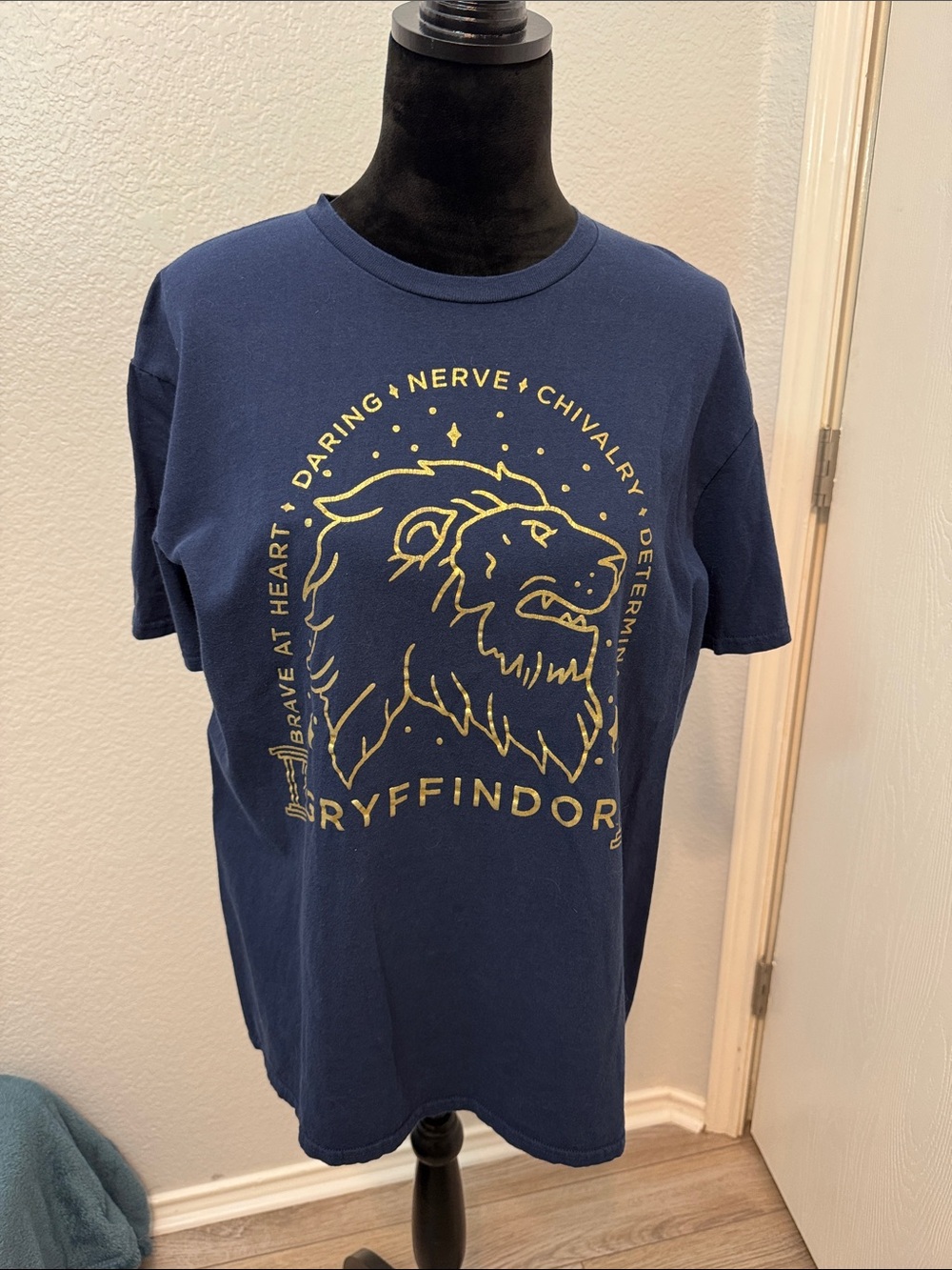 Harry Potter Gryffindor Shirt Adult Tee Navy Blue T-Shirt Sleeve